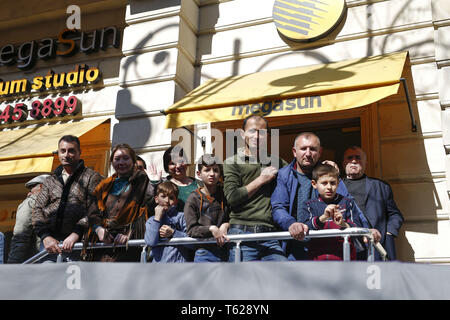 Baku, Aserbaidschan. 28 Apr, 2019. Motorsport: FIA Formel Eins-Weltmeisterschaft 2019, Grand Prix von Aserbaidschan, Fans 28.04.2019 | Verwendung der weltweiten Kredit: dpa/Alamy leben Nachrichten Stockfoto