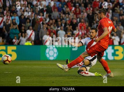 Madrid, Spanien. 28 Apr, 2019. Fußballspiel zwischen Rayo und Real Madrid der Spanische Liga, 2018/2019 an der Vallecas Stadium statt, in Madrid. (Foto: Jose Cuesta/261/Cordon drücken). Credit: CORDON Cordon Drücken Sie die Taste/Alamy leben Nachrichten Stockfoto