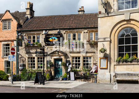 The Flemish Weaver Public House, High Street, Corsham, Wiltshire, England, Großbritannien Stockfoto