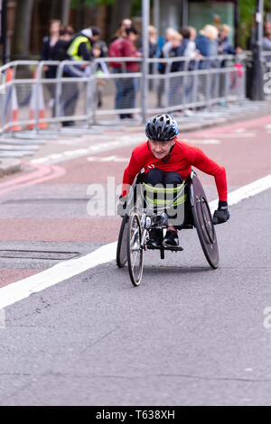 28. April 2019 - Welt Para/Rollstuhl Elite London Marathon Athleten Stockfoto