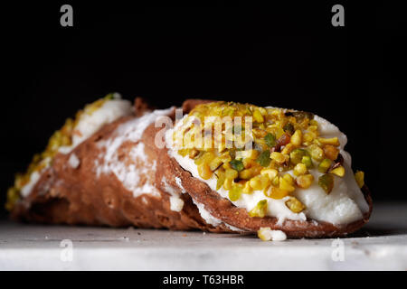 Nahaufnahme von Sizilianischem cannolo Stockfoto