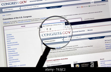 MONTREAL, KANADA - 24 April 2019: Congress.gov USA Regierung home page unter der Lupe. Congress.gov ist eine Datenbank, in der Kongreß der Vereinigten Staaten Stockfoto