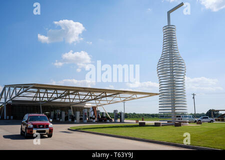 Am Straßenrand Attraktion Pops Restaurant auf US-Route 66 in Arcadia, Oklahoma, USA Stockfoto