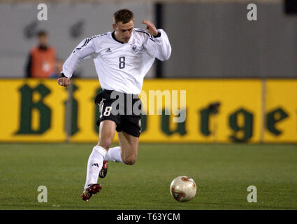 Iberostar Estadi (Son Moix), Palma de Mallorca, Spanien, 12.2.2003, Fußball: Internationale freundlich Spanien (rot) gegen Deutschland (weiss) 3:1------- Joerg Boehme (GER) Stockfoto