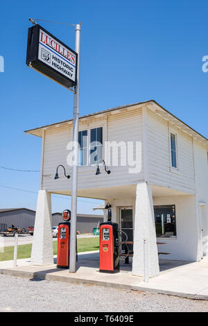 Historische Provine Service Station (Original Lucille's) auf US-Route 66 in Hydro, Oklahoma, USA Stockfoto