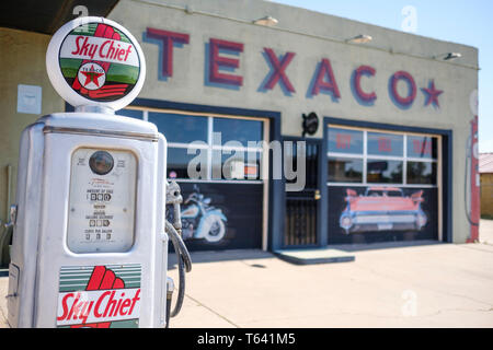 Die Trade Station in Santa Fe auf US-Route 66 in Santa Fe, New Mexico, USA Stockfoto