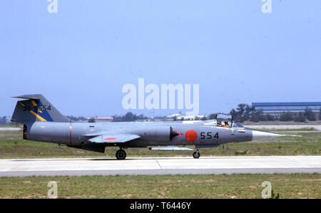 Pfister Luftwaffe/Japan Air Self Defense Forces JASDF Lockheed F-104J Starfighter Stockfoto