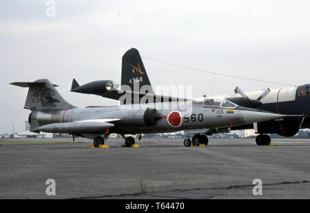 Pfister Luftwaffe/Japan Air Self Defense Forces JASDF Lockheed F-104J Starfighter Stockfoto