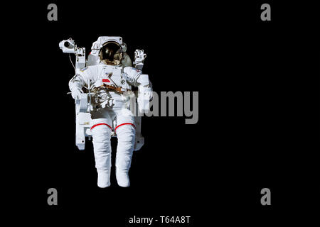 Astronauten mit einem Jetpack auf schwarzen Hintergrund mit Kopie Raum isolierten Elemente dieses Bild sind von der NASA eingerichtet Stockfoto