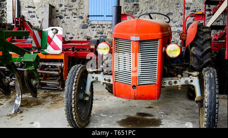 Landwirtschaftliche Geräte, Chomerac, Ardèche, Frankreich, Stockfoto