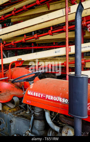 Landwirtschaftliche Geräte, Chomerac, Ardèche, Frankreich, Stockfoto