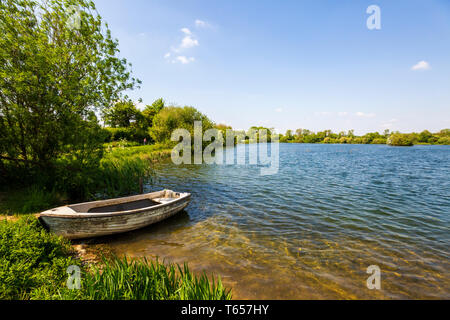 Der See bei Greystones Farm Nature Reserve in Bourton-on-the-water Stockfoto