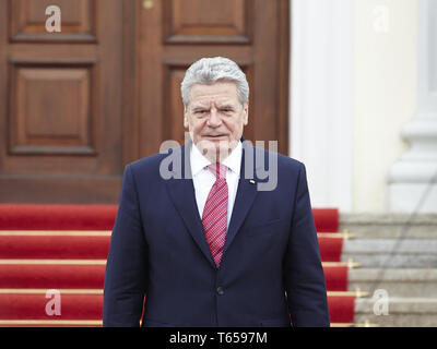 Präsident Gauck empfing Präsident des Ecuator Stockfoto