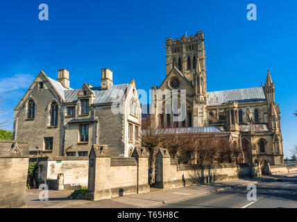 Römisch-katholische Kathedrale des Hl. Johannes der Täufer im Stadtzentrum von Norwich, Norfolk, East Anglia, England, UK. Stockfoto