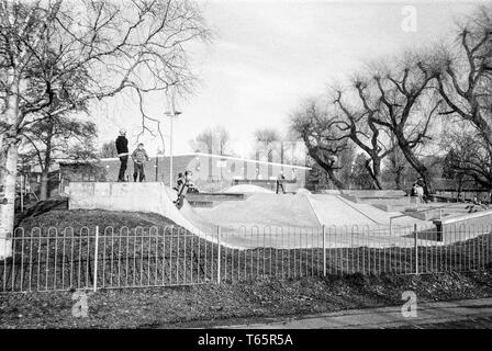 Winchester Skate-Park, North Walls Skatepark, River Park Leisure Center, Winchester, Hampshire, England, Großbritannien. Stockfoto