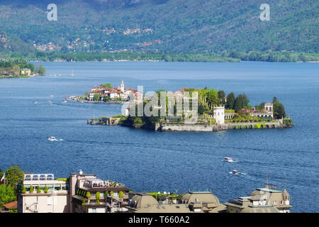 Isola Bella und Isola dei Pescatori, der berühmten Inseln am Lago Maggiore See. Stresa, Italien Stockfoto