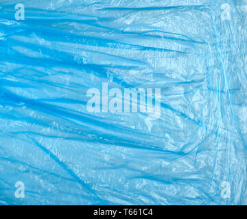 Textur von Zerknitterten blau Polyethylen, Vollbild, Abfallbeutel Stockfoto
