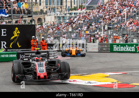 Monte Carlo / Monaco - 05/27/2018 - #2 Stoffel VANDOORNE (BEL, McLaren) und #20 Kevin Magnussen (DEN, HAAS) während der GP von Monaco Stockfoto