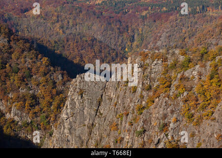 Vom Hexentanzplatz in den Herbst farbige Bodetal, Harz, Deutschland Stockfoto