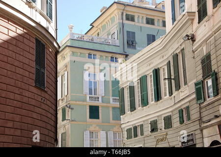 In Genua, Italien, - Am 04/01/2018 - Wunderschöne Paläste wie Rolli in der Via Garibaldi an Genua, Italien Stockfoto