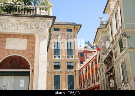 In Genua, Italien, - Am 04/01/2018 - Wunderschöne Paläste wie Rolli in der Via Garibaldi an Genua, Italien Stockfoto