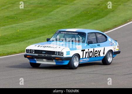 1980 Ford Capri III 3.0s mit Fahrer Stuart Caie während der Gerry Marshall Trophy Rennen in der 77. Goodwood GRRC Mitgliederversammlung, Sussex, UK. Stockfoto