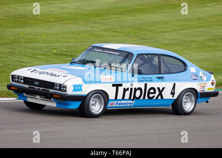 1980 Ford Capri III 3.0s während des Gerry Marshall Trophy Rennens beim 77. Goodwood GRRC Members Meeting in Sussex, Großbritannien. Stockfoto