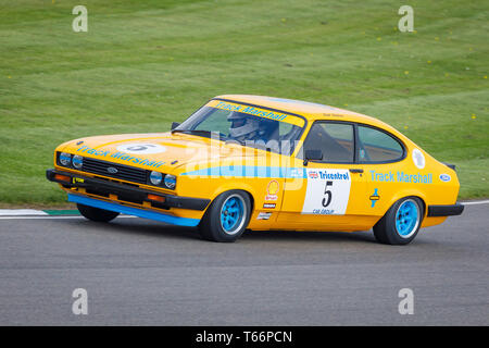 1981 Ford Capri III 3.0s mit Treiber Graham Scarborough während der Gerry Marshall Trophy Rennen in der 77. Goodwood GRRC Mitgliederversammlung, Sussex, UK. Stockfoto