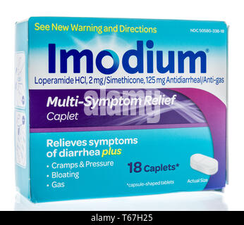 Winneconne, WI - 26. April 2019: ein Paket von Imodium Medizin für Sodbrennen, Gas- und Völlegefühl auf einem isolierten Hintergrund Stockfoto