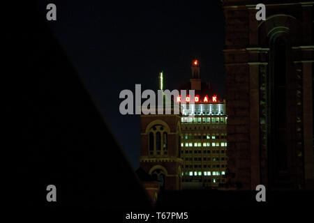 Dunkle Wolken und Blitze über Rochester, der Heimatstadt von Eastman Kodak. Sobald ein Riese, Eastman Kodak Kämpfe in der Welt des Digital Imaging, um zu überleben. Stockfoto