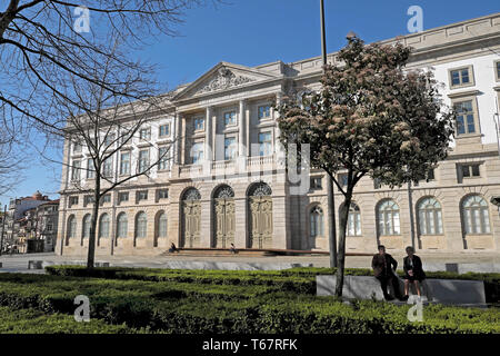 Universität Porto Außenansicht der natürlichen Geschichte Gebäude im Frühjahr Porto Portugal Europa EU-KATHY DEWITT Stockfoto
