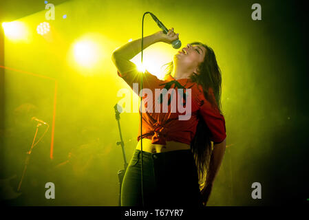 BARCELONA - 10. Mai: Solea Morente (flamenco Sänger) führt im Konzert an Apolo Stufe am 10. Mai 2018 in Barcelona, Spanien. Stockfoto