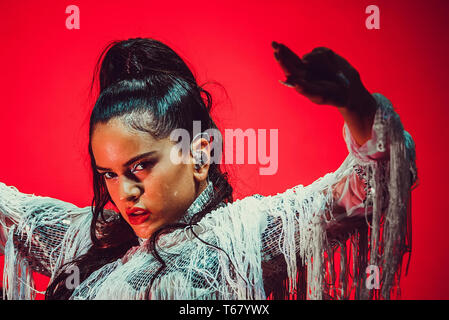 BARCELONA - 15.Juni: Rosalia (flamenco Sänger) führt in ein Konzert im Sonar Festival am 15. Juni in Barcelona, Spanien 2018. Stockfoto