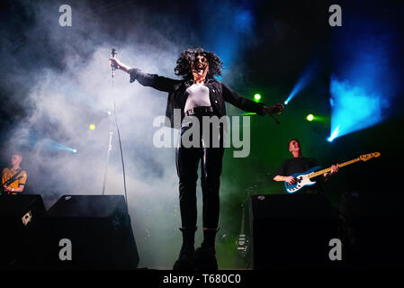 Huesca, Spanien - 19 JUL: Pale Wellen (Band) führen Sie im Konzert an FIB Festival am 19. Juli 2018 in Benicassim, Spanien. Stockfoto