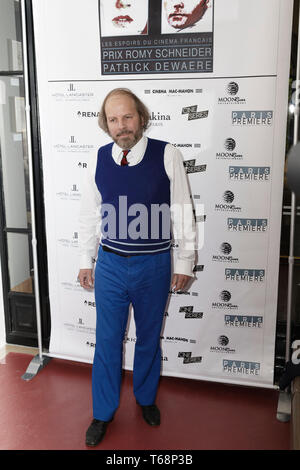 Paris, Frankreich. 29 Apr, 2019. Schauspieler Philippe Katerine gewinnt die 37. Patrick Dewaere Award, im Hotel Lancaster am 29. April 2019 in Paris, Frankreich. Stockfoto
