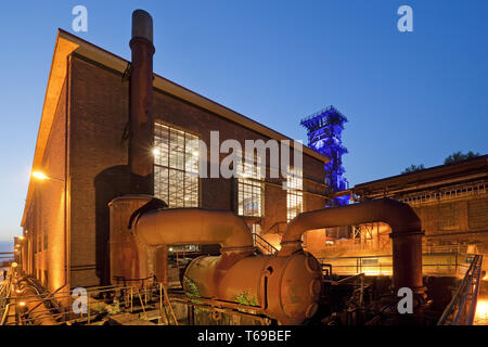 Beleuchtete Kokerei Hansa im Abendlicht bei der Extraschicht, Dortmund, Ruhrgebiet, Deutschland Stockfoto