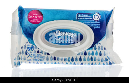 Winneconne, WI - 26 April 2019: eine Packung Taschentücher Feuchttücher auf einem isolierten Hintergrund Stockfoto