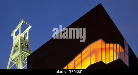 Der Schwarze Diamant, Deutsches Bergbau-Museum, Bochum, Ruhrgebiet, Nordrhein-Westfalen, Deutschland, Europa Stockfoto