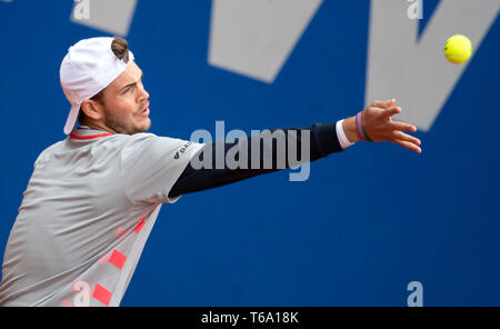 München, Deutschland. 30 Apr, 2019. Tennis ATP: - Tour - München, singles, Männer, Runde 1: Marterer (Deutschland) - londero (Argentinien). Maximilian Marterer in Aktion. Credit: Sven Hoppe/dpa/Alamy leben Nachrichten Stockfoto