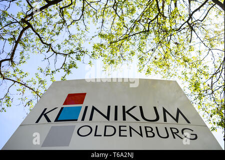 Oldenburg, Deutschland. 30 Apr, 2019. Schild im Eingangsbereich des Klinikum Oldenburg. Credit: mohssen Assanimoghaddam/dpa/Alamy leben Nachrichten Stockfoto