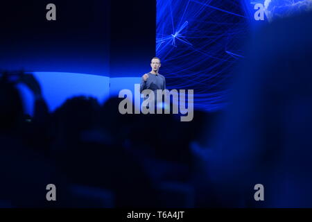 San Jose, USA. 30 Apr, 2019. Facebook CEO Mark Zuckerberg spricht an der F8 Developer Conference im McEnery Convention Center. Credit: Andrej Sokolow/dpa/Alamy leben Nachrichten Stockfoto