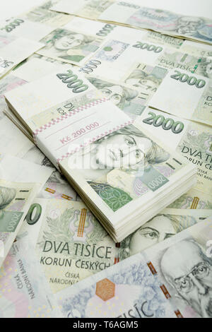 Tschechische Banknoten Nennwert eins und zwei tausend Kronen Stockfoto