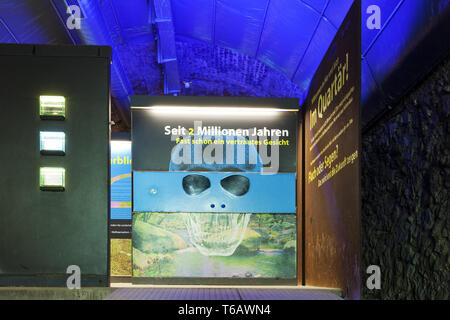 Museum timetunnel in einem ehemaligen Bergbau Tunnel der Bochumer Bruch, Wülfrath, Bergisches Land, Deutschland Stockfoto