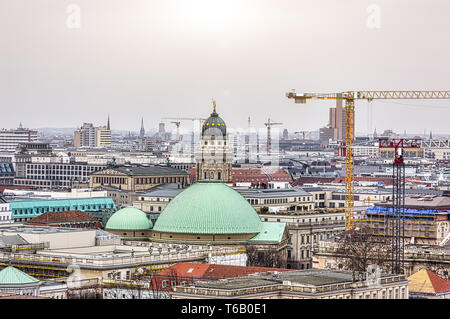 Panorama von Berlin mit französischer Dom Stockfoto