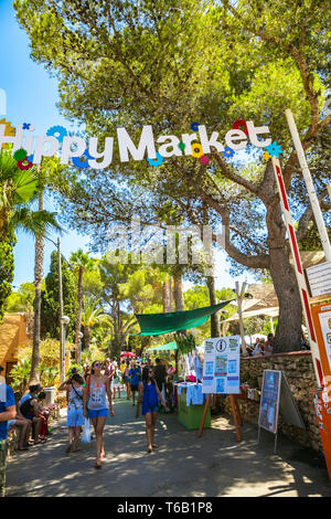 Es Canar Hippy Markt. Santa Eulària d'es Riu. Ibiza Insel. Balearen. Spanien Stockfoto