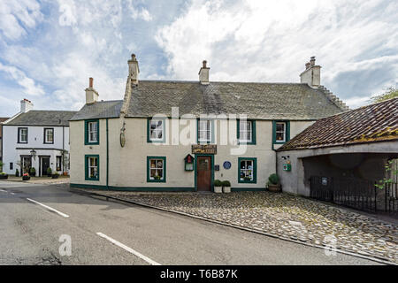 The Red Lion Inn in NTS Stadt der Royal Burgh der folgende Sehenswürdigkeiten: Culross Fife Schottland Großbritannien Stockfoto