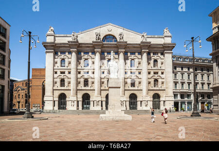 Die Arbeit Liebe in Piazza Affari, Mailand Stockfoto