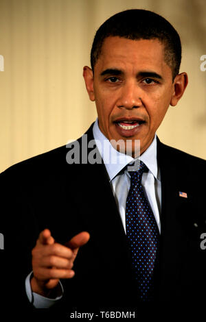 Der Präsident der Vereinigten Staaten, Barack Obama, Zeichen in Gesetz verbesserte Rechte für Veteranen. Stockfoto