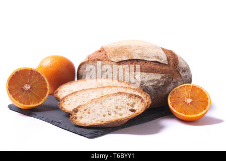 Neues Konzept für nachhaltige und nahrhaftes Brot von der italienischen Abteilung Forschung, mit Zitrusfrüchten Faser aus Verarbeitung von Apfelsinen Abfällen gewonnen wird, Stockfoto