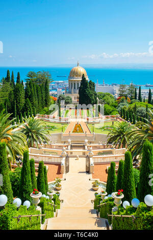 Israel, Haifa District, Haifa. Der Schrein des Bab auf die Baha'i Gärten. Stockfoto